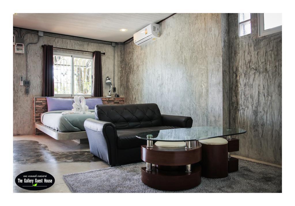 The Gallery Guest House Udon Thani Bagian luar foto
