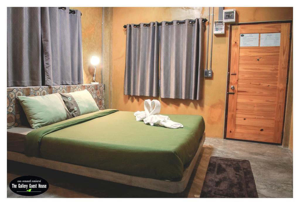 The Gallery Guest House Udon Thani Bagian luar foto